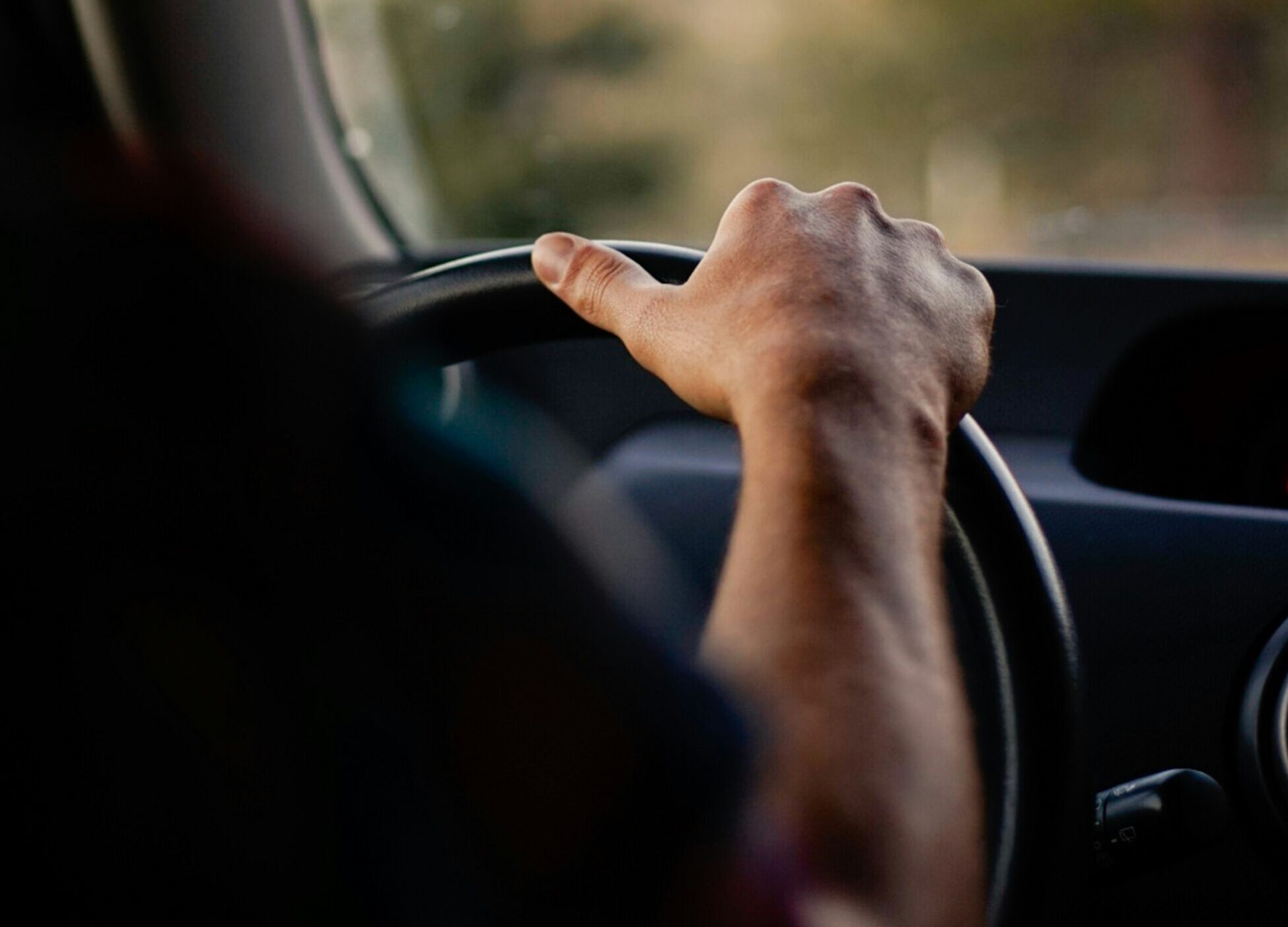 Why Choose Auto Transport Instead of Driving?